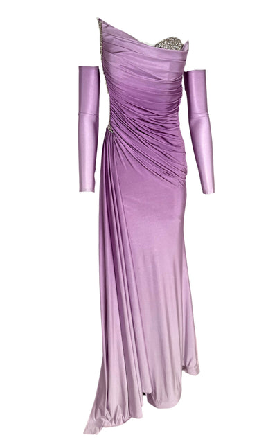 Robe violette ombrée ornée de strass