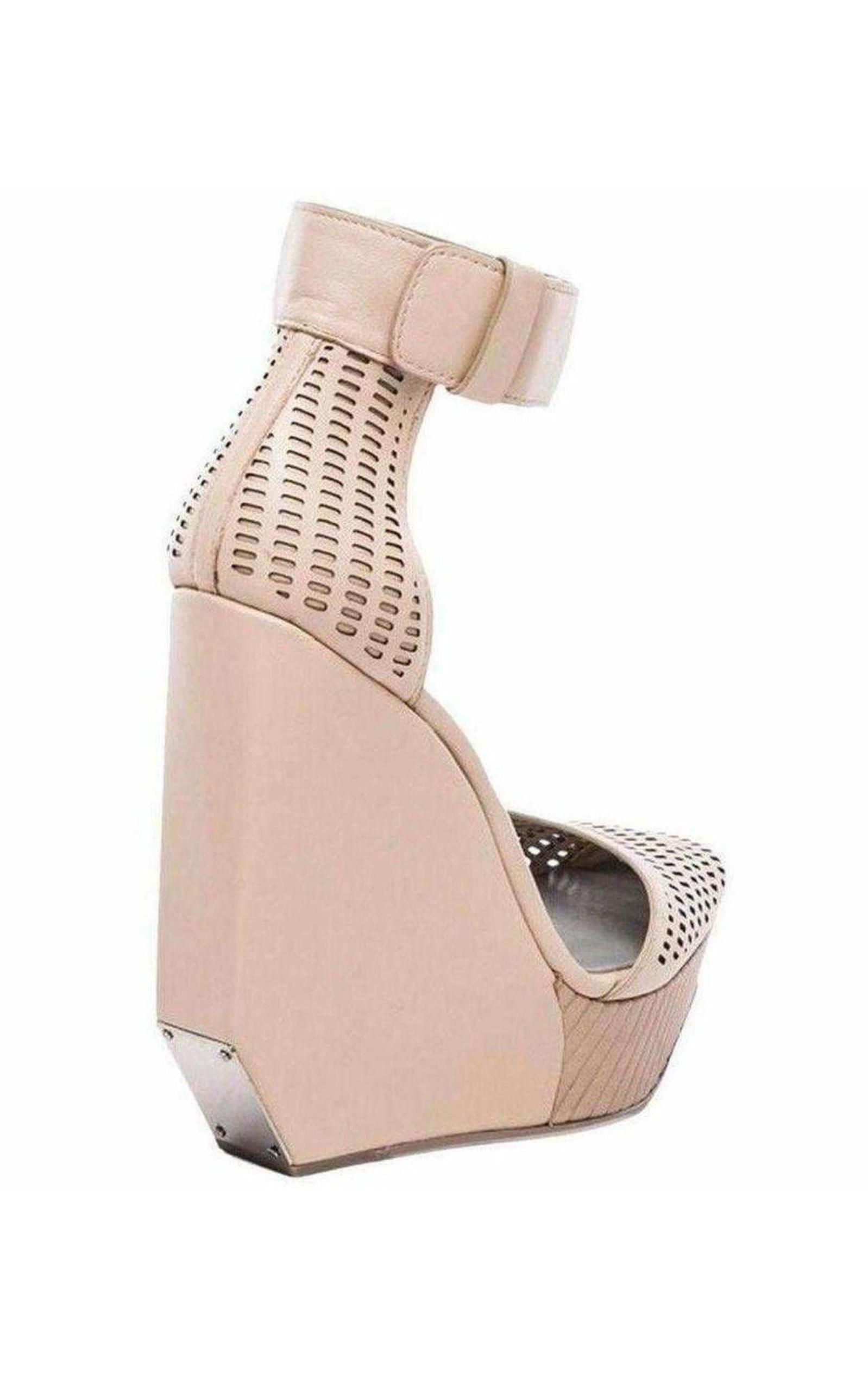 Austin Day Platform Parfait Wedge BCBGMAXAZRIA