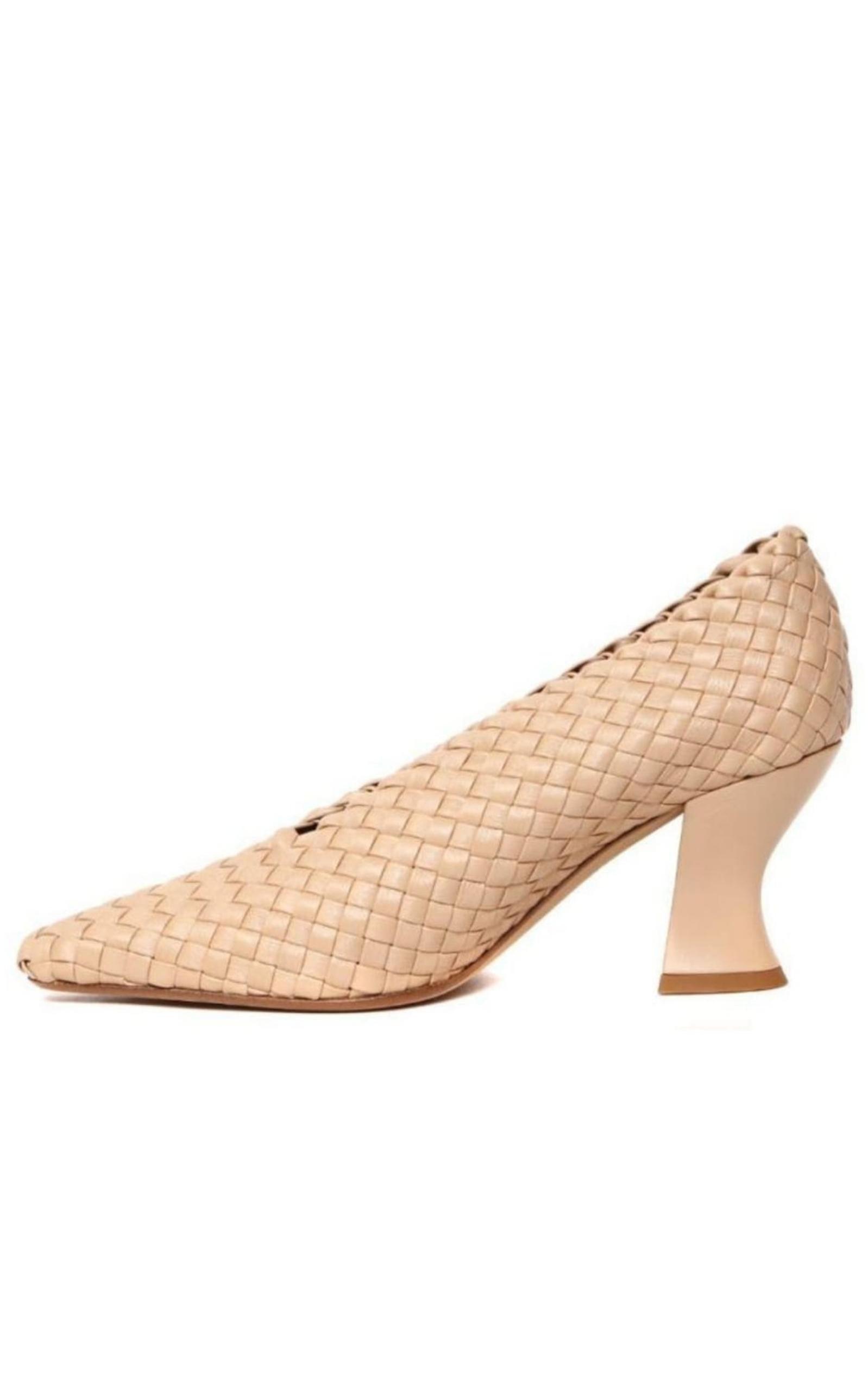 Almond Leather Pumps Bottega Veneta